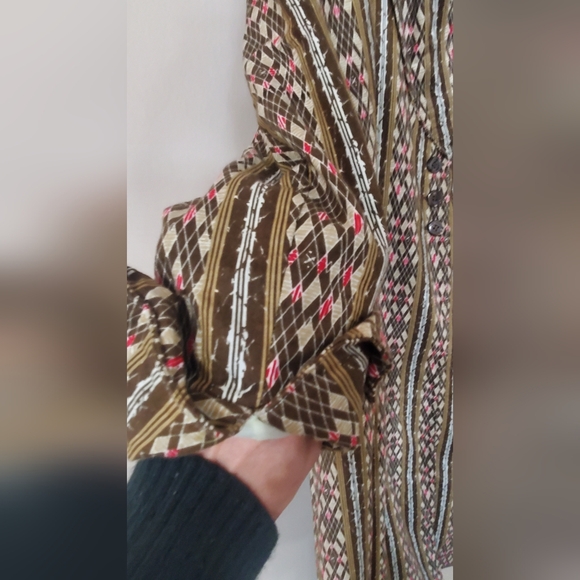 Custom tailored coat - Picture 4 of 9